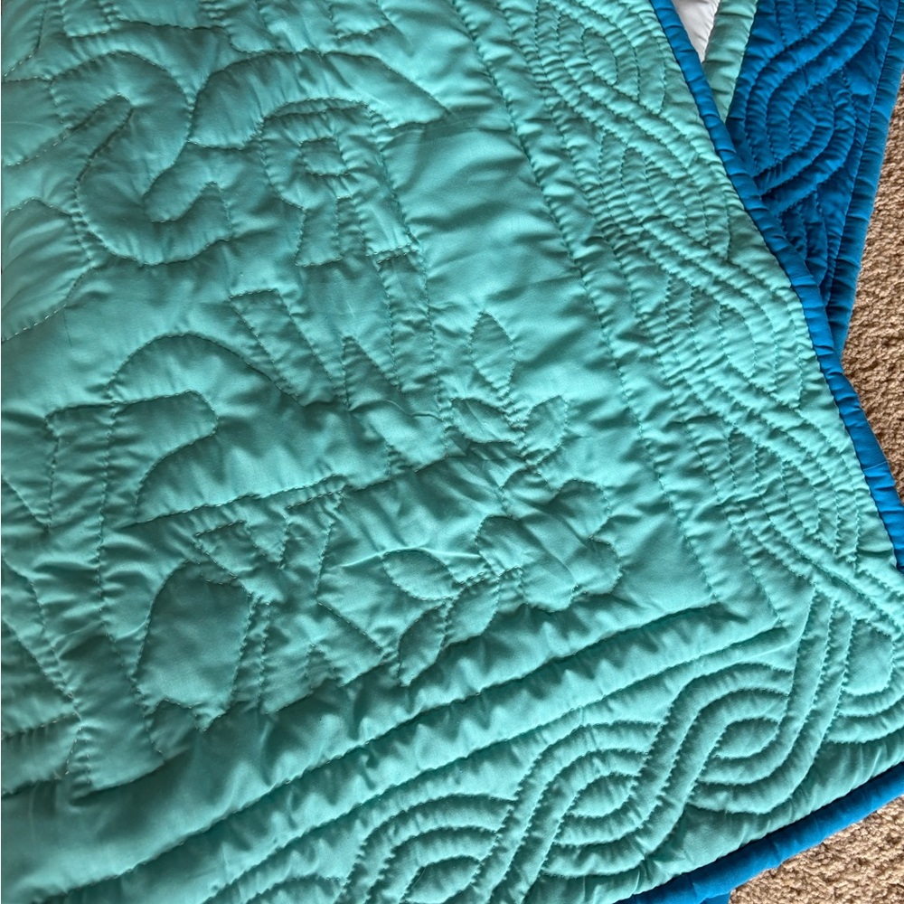 Vibrant Alphabet Quilt for Kids/Hawaiian Themed - Picture 5 of 5